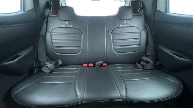 Second-hand 2016 Renault KWID 1.0 AMT RXT for sale in Chennai-35