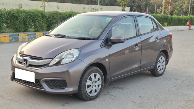 Second-hand 2016 Honda Amaze S i-Vtech for sale in Noida-7