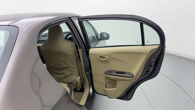 Second-hand 2013 Honda Amaze S i-VTEC for sale in Gurgaon-25