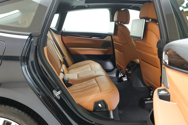 Second-hand 2024 BMW 6 Series GT 630i M Sport Signature for sale in Gurgaon-11