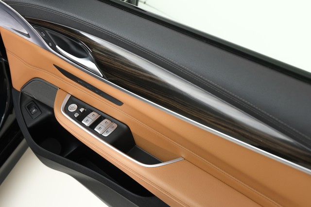 Second-hand 2024 BMW 6 Series GT 630i M Sport Signature for sale in Gurgaon-8