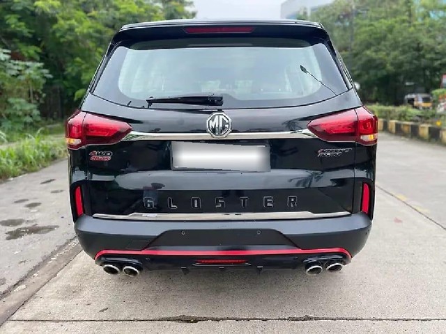 Second-hand 2023 MG Gloster Black Storm 4x2 6Str for sale in Mumbai-2