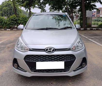 Second-hand 2017 Hyundai Grand i10 1.2 Kappa Magna AT for sale in Gurgaon