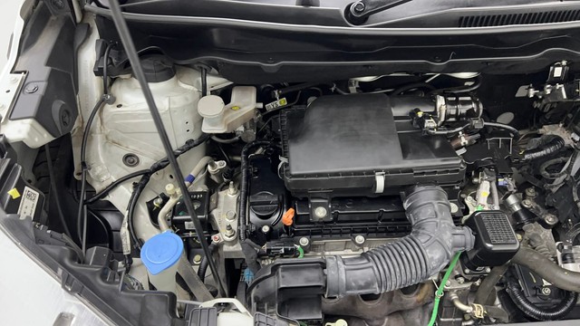 Second-hand 2023 Maruti Suzuki XL6 Alpha Plus AT for sale in Gurgaon-39