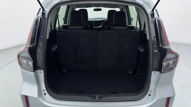 Second-hand 2023 Maruti Suzuki XL6 Alpha Plus AT for sale in Gurgaon-9