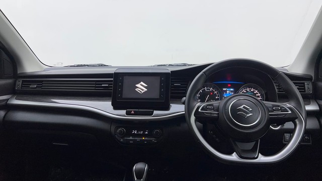 Second-hand 2023 Maruti Suzuki XL6 Alpha Plus AT for sale in Gurgaon-11