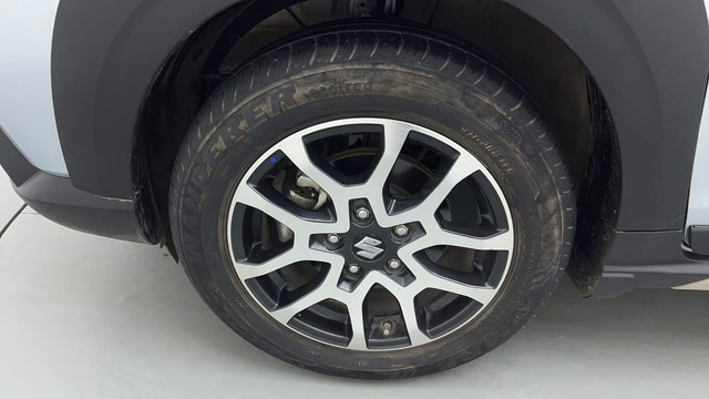 Second-hand 2023 Maruti Suzuki XL6 Alpha Plus AT for sale in Gurgaon-20