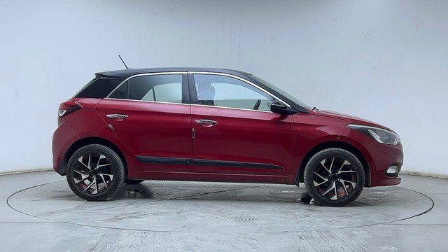 Second-hand 2017 Hyundai i20 1.2 Asta for sale in Hyderabad-2