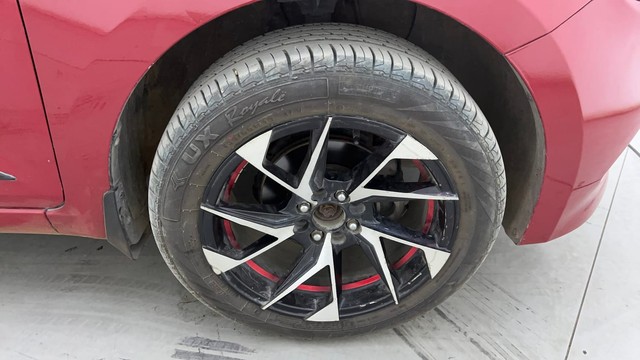 Second-hand 2017 Hyundai i20 1.2 Asta for sale in Hyderabad-17