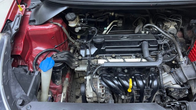 Second-hand 2017 Hyundai i20 1.2 Asta for sale in Hyderabad-27