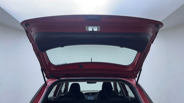 Second-hand 2017 Hyundai i20 1.2 Asta for sale in Hyderabad-24