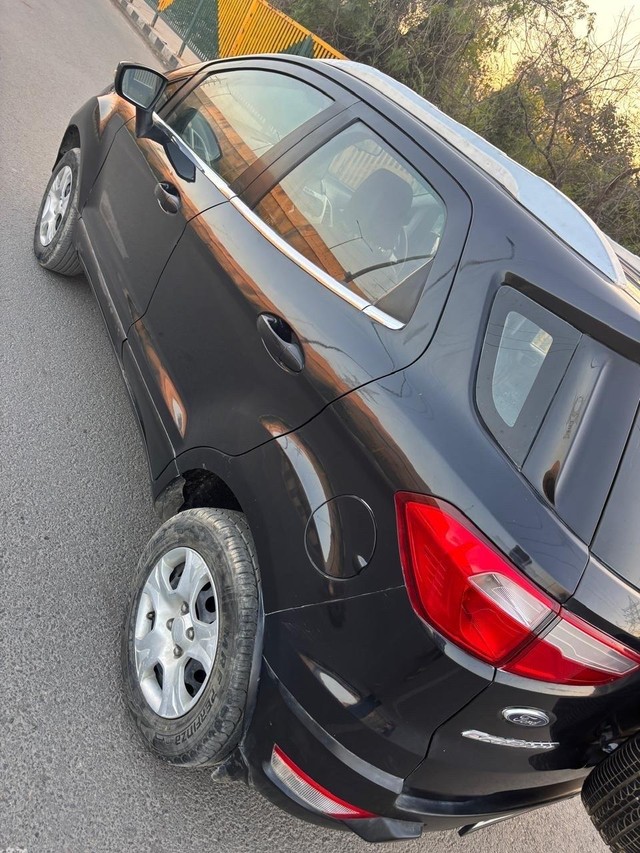 Second-hand 2014 Ford Ecosport 1.5 Ti VCT MT Trend for sale in Faridabad-2