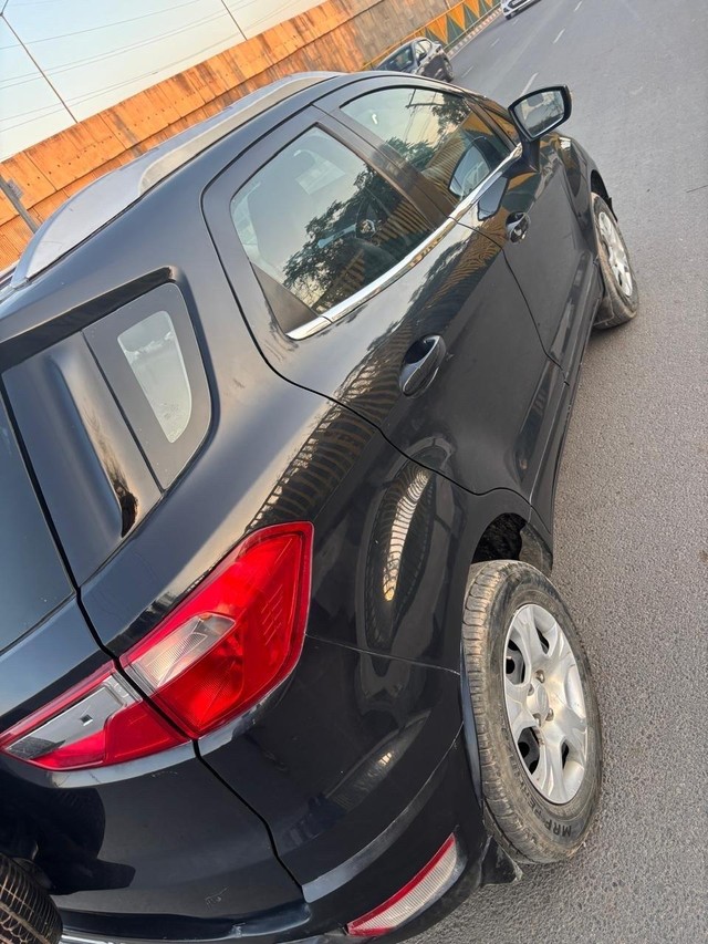 Second-hand 2014 Ford Ecosport 1.5 Ti VCT MT Trend for sale in Faridabad-5