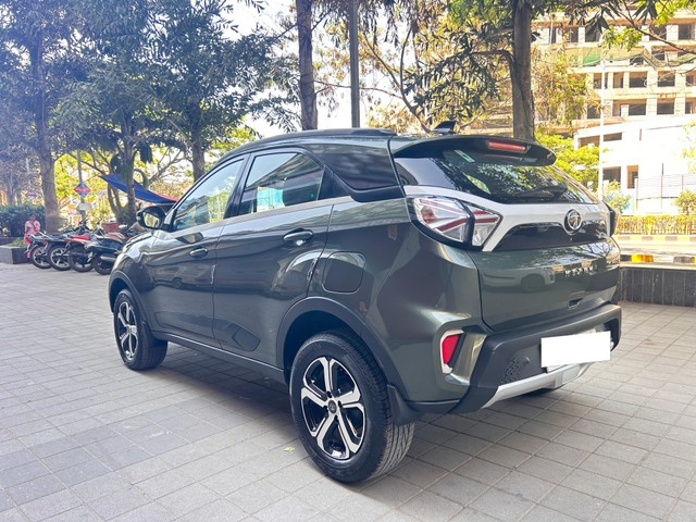 Second-hand 2023 Tata Nexon XZA Plus LUX Diesel AMT for sale in Pune-3