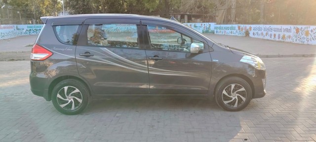 Maruti Ertiga ZDI Second-hand 2013 Maruti Ertiga ZDI for sale in Vadodara-7