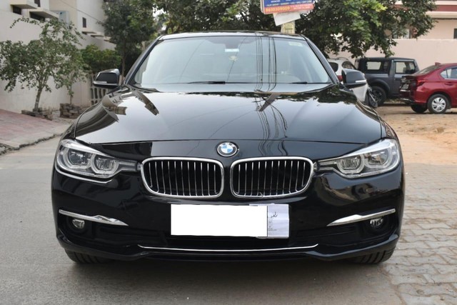 Second-hand 2018 BMW 3 Series 320d Luxury Line for sale in Gurgaon-1