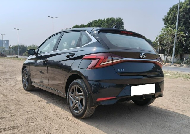 Second-hand 2021 Hyundai i20 Sportz BSVI for sale in Vadodara-8
