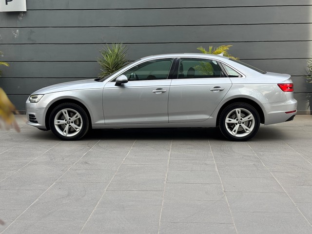 Second-hand 2017 Audi A4 35 TDI Technology for sale in Chandigarh-4