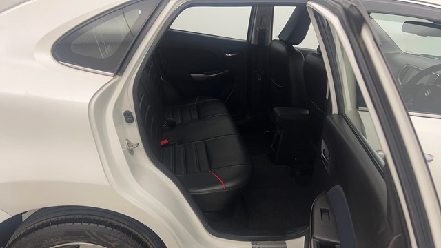 Second-hand 2021 Maruti Suzuki Baleno Zeta Diesel for sale in Chandigarh-24