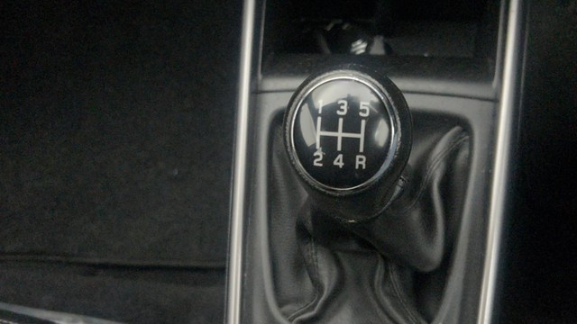 Second-hand 2021 Maruti Suzuki Baleno Zeta Diesel for sale in Chandigarh-12