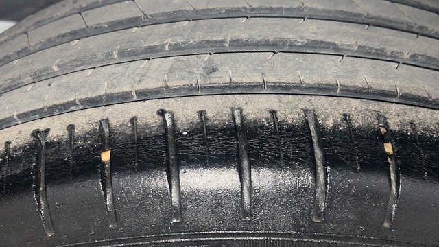 Second-hand 2021 Maruti Suzuki Baleno Zeta Diesel for sale in Chandigarh-39