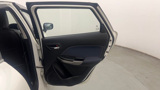 Second-hand 2021 Maruti Suzuki Baleno Zeta Diesel for sale in Chandigarh-33