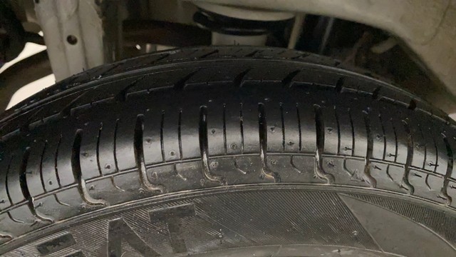 Second-hand 2021 Maruti Alto 800 LXI for sale in Lucknow-5