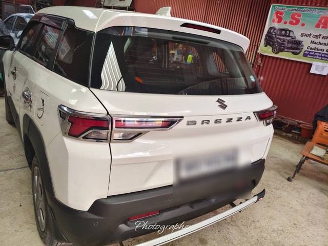 Second-hand 2024 Maruti Suzuki Brezza Vxi for sale in Patna-5