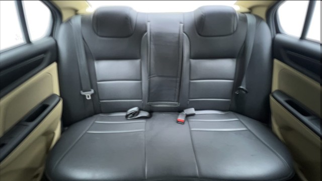 Second-hand 2022 Honda Amaze VX CVT Petrol for sale in Noida-25