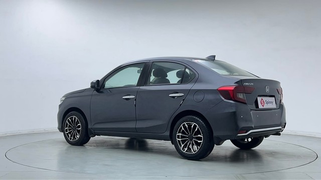 Second-hand 2022 Honda Amaze VX CVT Petrol for sale in Noida-5