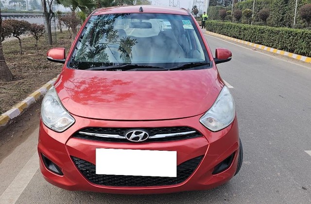 Second-hand 2011 Hyundai i10 Magna for sale in Chandigarh-5
