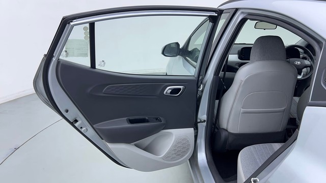 Second-hand 2020 Hyundai Grand i10 1.2 Kappa Sportz BSIV for sale in Noida-26