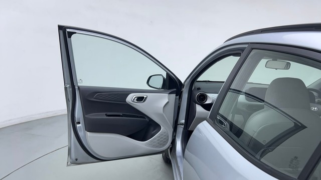 Second-hand 2020 Hyundai Grand i10 1.2 Kappa Sportz BSIV for sale in Noida-31