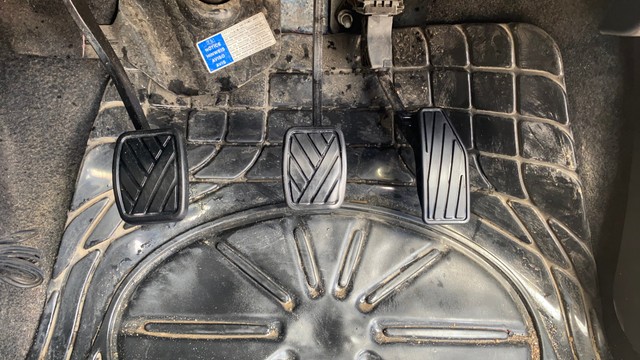 Second-hand 2019 Maruti Suzuki Swift VXI for sale in Patna-24