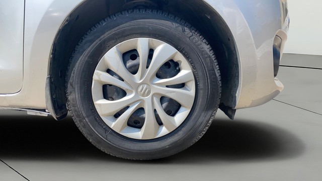 Second-hand 2019 Maruti Suzuki Swift VXI for sale in Patna-23