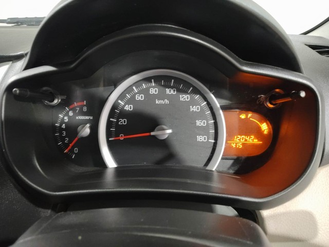 Second-hand 2019 Maruti Suzuki Celerio ZXI for sale in Kochi-13