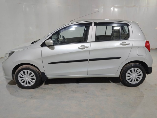 Second-hand 2019 Maruti Suzuki Celerio ZXI for sale in Kochi-6