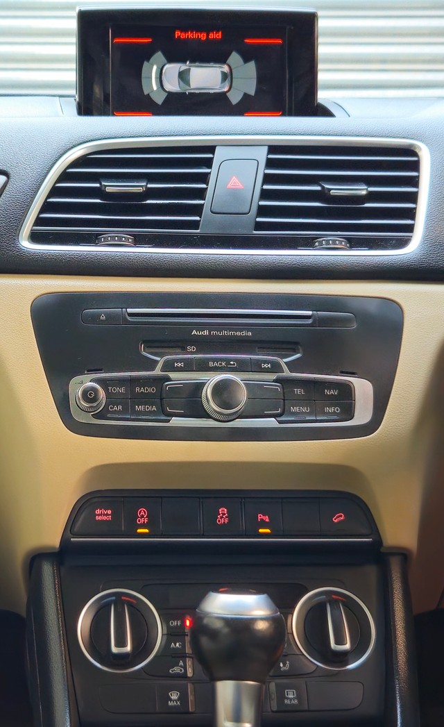 Audi Q3 30 TFSI Premium FWD Second-hand 2018 Audi Q3 30 TFSI Premium FWD for sale in Mumbai-9