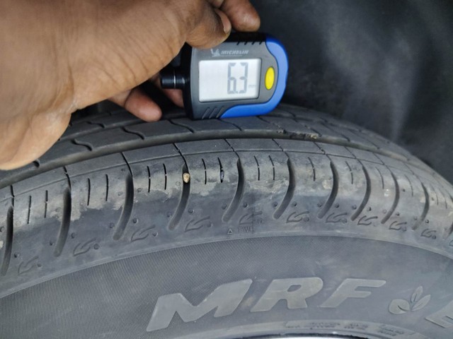 Second-hand 2015 Maruti Suzuki Swift VXI for sale in Visakhapatnam-29