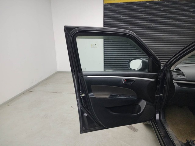 Second-hand 2015 Maruti Suzuki Swift VXI for sale in Visakhapatnam-39