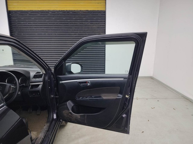 Second-hand 2015 Maruti Suzuki Swift VXI for sale in Visakhapatnam-16