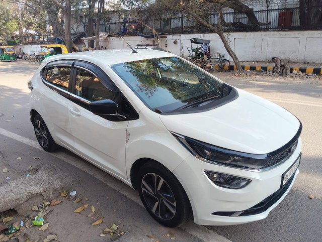 Second-hand 2021 Tata Altroz XZ BSVI for sale in New Delhi-7