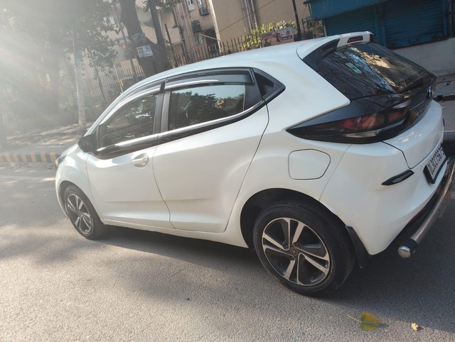 Second-hand 2021 Tata Altroz XZ BSVI for sale in New Delhi-12