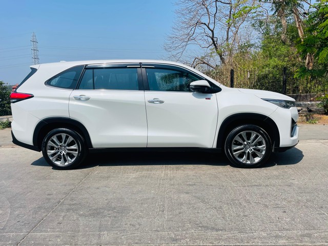 Second-hand 2024 Toyota Innova Hycross ZX(O) Hybrid for sale in Mumbai-1