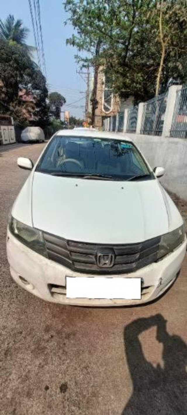 Honda City 1.5 V MT Second-hand 2011 Honda City 1.5 V MT for sale in Raipur-4