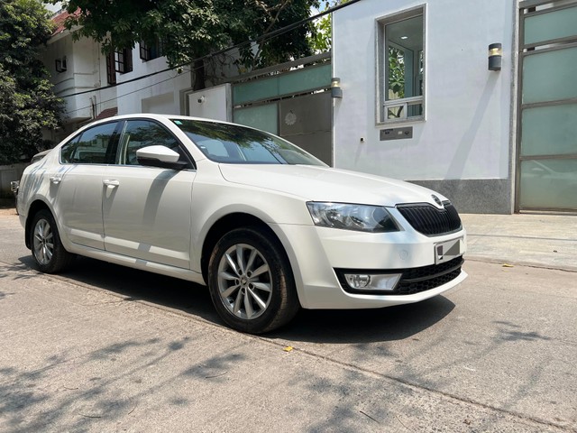 Skoda Octavia 1.4 TSI MT Ambition Second-hand 2015 Skoda Octavia 1.4 TSI MT Ambition for sale in Chennai-6