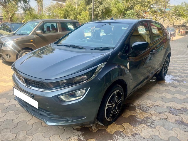 Second-hand 2020 Tata Altroz XT Diesel BSVI for sale in Faridabad-6