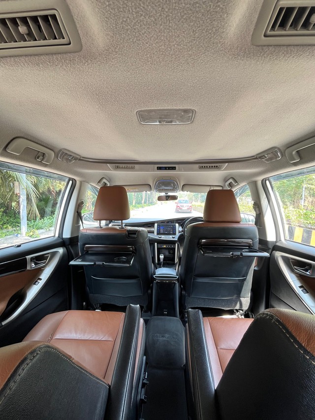 Second-hand 2019 Toyota Innova Crysta 2.8 ZX AT BSIV for sale in Mumbai-42