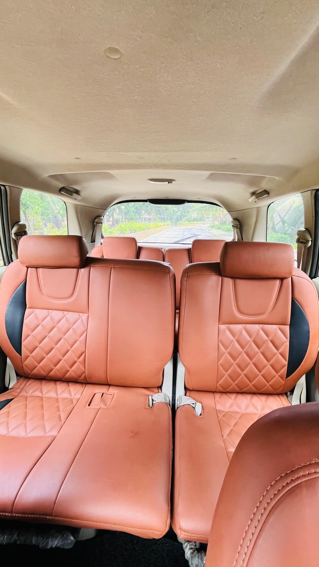 Second-hand 2012 Toyota Innova 2.0 VX 8 STR for sale in Mumbai-24