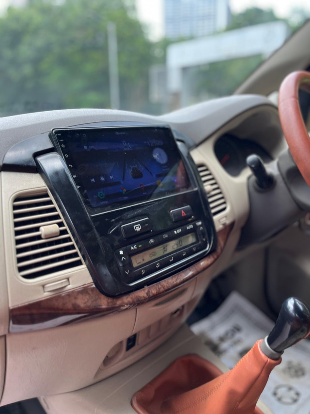 Second-hand 2012 Toyota Innova 2.0 VX 8 STR for sale in Mumbai-8